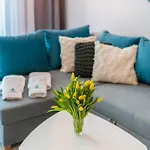 Apartment 3l Aquarius *